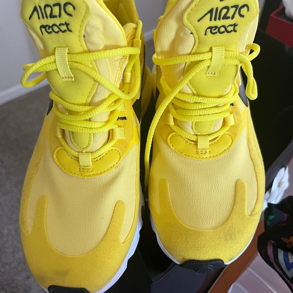 Nike Shoes - Nike Air Max 270 React Women’s Sneakers US8